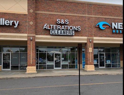 S & S ALTERATIONS CLEANERS