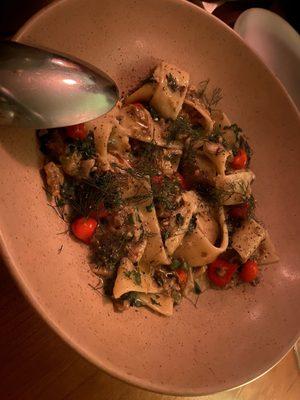 Paparadelle birds beak pepper