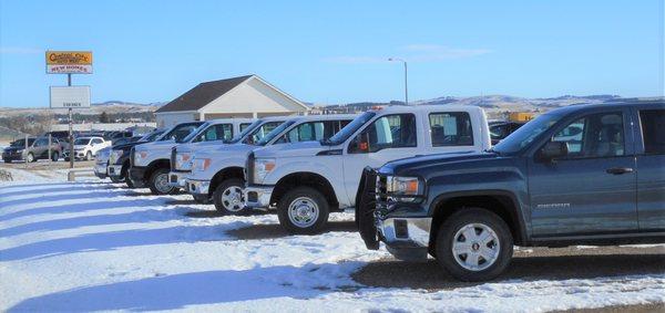 Ford, Chevrolet, GMC and Dodge Pickup Trucks