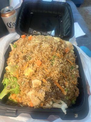 Fried rice with mixed meat, add broccoli and mushroom