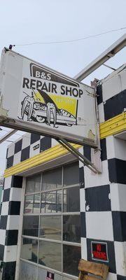 B&S Repair Shop