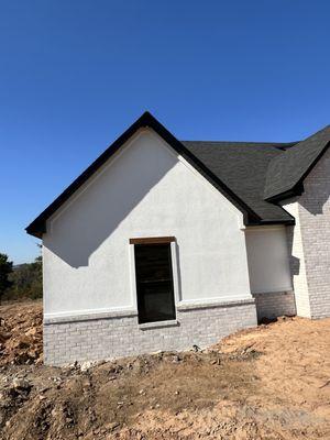 Banuelos Stucco & Construction