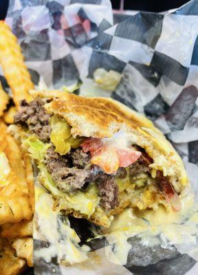 Hamburger basket with everything extra mayo and fries #Delicious