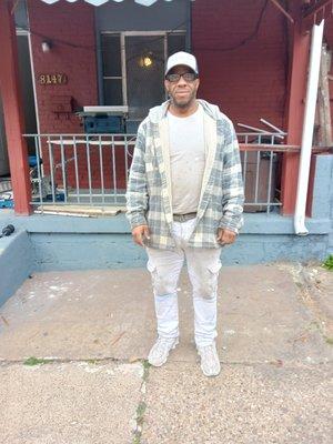 Mell's Handyman Service Cleaning Houses And Painting