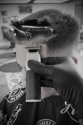 Mid fade and line up.