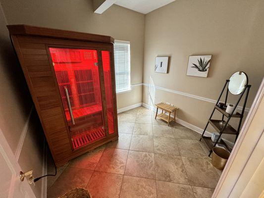 Red light sauna
