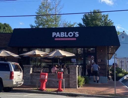 Front - outdoor seating