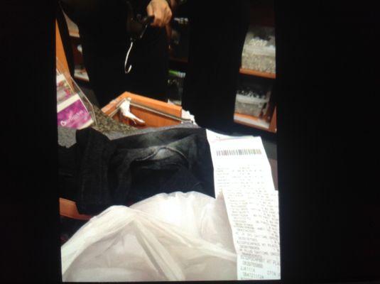 BURLINGTON on Hwy 138 in Conyers, Georgia sold me a powdered soiled pair of leggings! Gross and disgusting! Then refused to take them back!