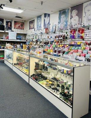 S M Smoke Shop