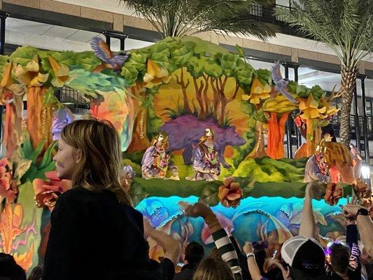 Krewe of Proteus float for Lundi Gras 2023