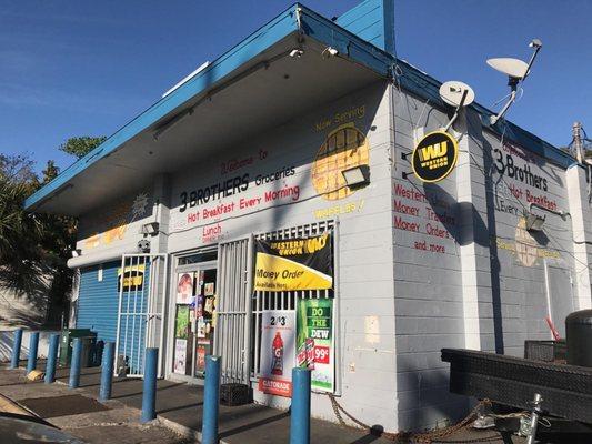 3 Brothers Market