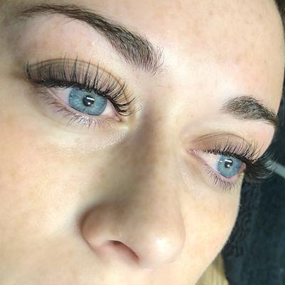 Lashes De Luxe