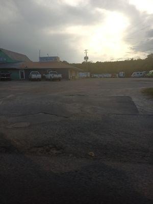 Bonifay Indoor Flea Market