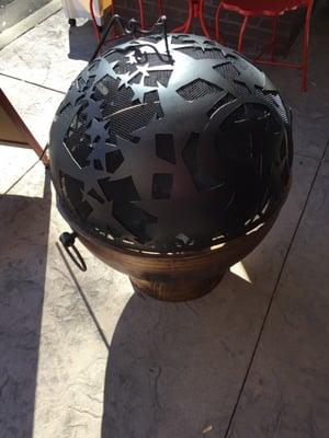 Love this fire pit!