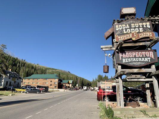 Towns of Cooke City - Silver Gate