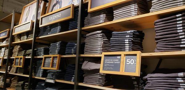 Levi’s Outlet Store