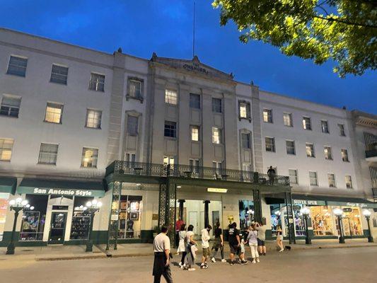 The meager hotel, crazy stories from here