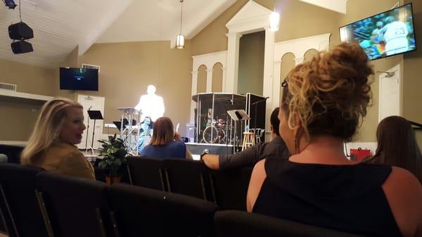 Way of  Cross Church