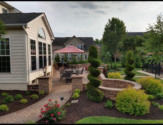Oakwood Landscaping