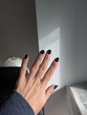 Regular polish manicure