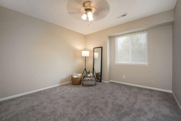 Emory Lakes Apartments