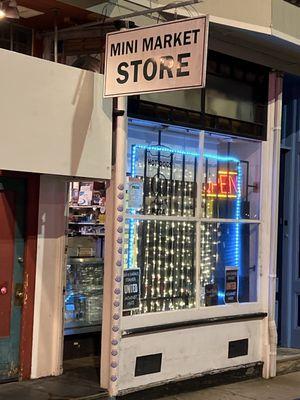 Mini Market Store