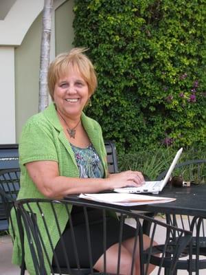 Friendly and professional service. Integrity and enthusiasm to make your housing dreams a reality.