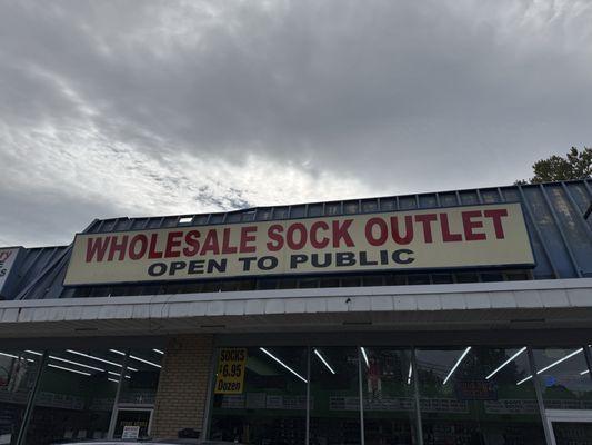 Wholesale Sock Outlet