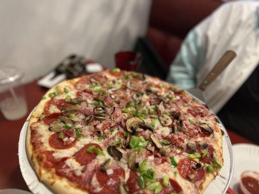 Cadena Bro’s Pizzeria