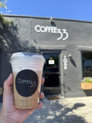 The 33 with oat milk and vanilla cold foam