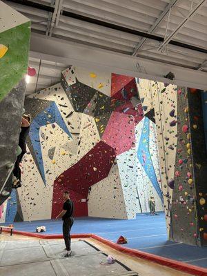 Inner Peaks South End