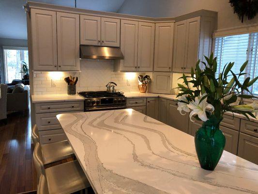 American Kitchen & Bath