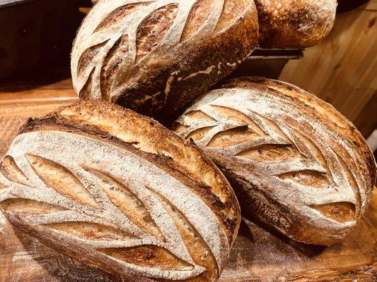 Leahanne’s Heritage Breads