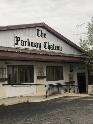 Parkway Chateau