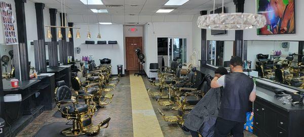 F M Cutz Barbershop