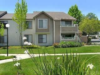 Fountain Plaza Apartments