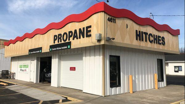 U-Haul Trailer Hitch Super Center at Glenbrook