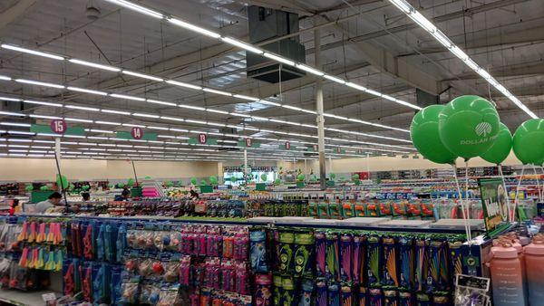 Massive - 16 aisles!