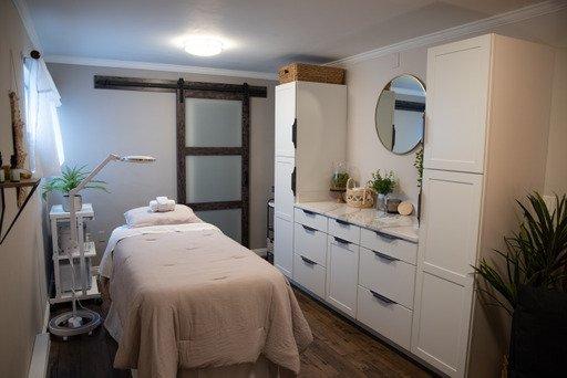 The private entrance, restroom, and treatment room allows you to safely relax and enjoy your service.