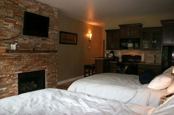 Pillow top matresses, full kitchen, fireplace, clean.