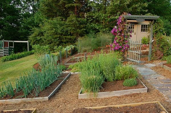 Trusted Landscaping & Painting