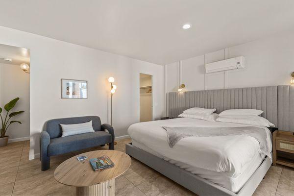 Experience the ultimate convenience with our newly renovated Deluxe King rooms, located just steps from The Maze!