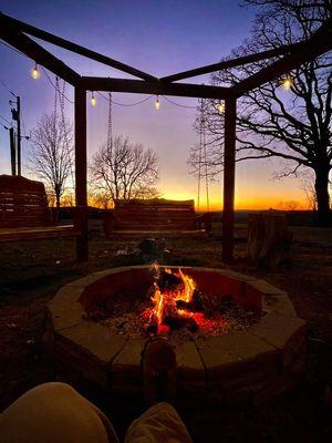 Lake Fort Smith Frontier Lodge