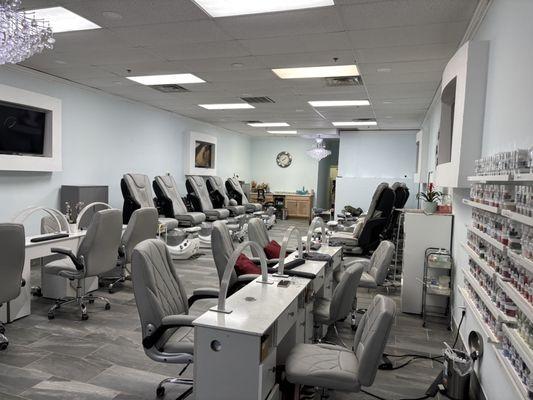 Renovated Spa Manicure And Deluxe Pedicure area