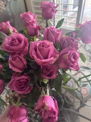 Rosa Flowers and Gifts