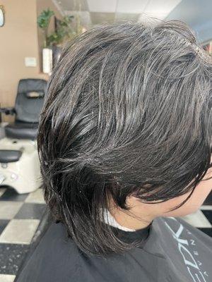 Cutting Edge Hair Salon