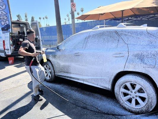 Mel’s Car Wash Detail