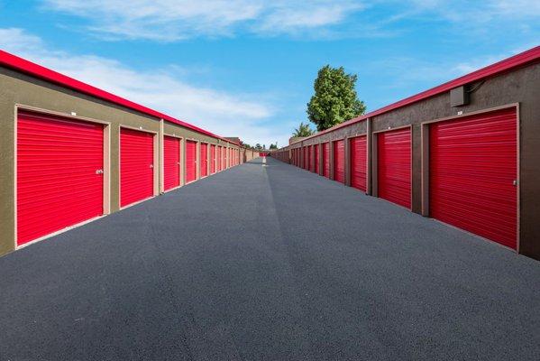 StorQuest Self Storage