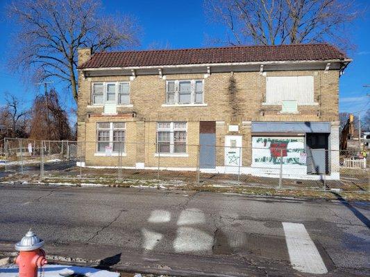 Urban Recycling and Construction