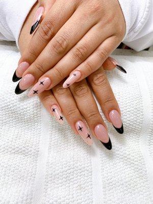 Holly Nail & Spa